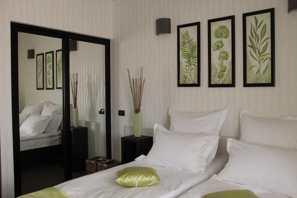 Enigma Pension Târgu Jiu Δωμάτιο φωτογραφία